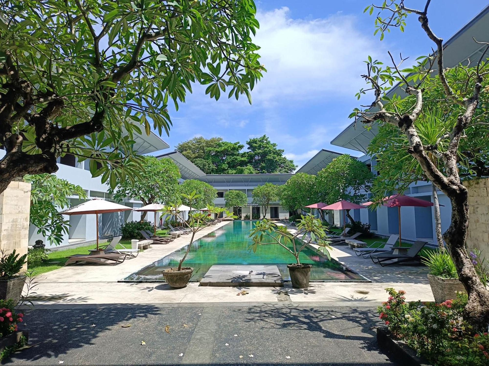 Hotel Kuta Living By Kamara Extérieur photo